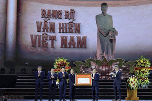 Lễ kỷ niệm cấp quốc gia 300 năm Ngày sinh Danh nhân văn hóa Lê Quý Đôn: Lan tỏa giá trị trường tồn của một trí tuệ lớn Lễ kỷ niệm cấp quốc gia 300 năm Ngày sinh Danh nhân văn hóa Lê Quý Đôn: Lan tỏa giá trị trường tồn của một trí tuệ lớn
