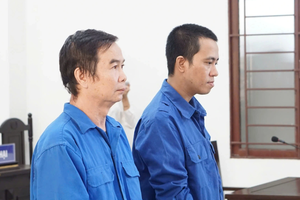 Lĩnh án tù vì sản xuất gần 7500 bình nước khoáng giả làm từ nước máy, bán ra thị trường Lĩnh án tù vì sản xuất gần 7500 bình nước khoáng giả làm từ nước máy, bán ra thị trường