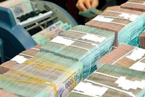 Thu ngân sách đạt gần 75% dự toán