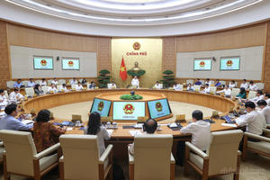Thủ tướng yêu cầu Bộ Công an sớm kết luận điều tra vụ gian lận thi THPT ở Tuyên Quang Thủ tướng yêu cầu Bộ Công an sớm kết luận điều tra vụ gian lận thi THPT ở Tuyên Quang