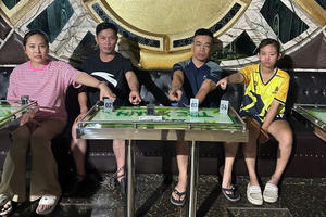 Quảng Ninh: Tạm giữ 3 người trong “tiệc” ma túy tại quán karaoke Tre Xanh 