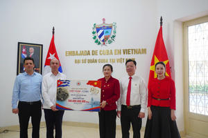 Nhân dân Việt Nam hỗ trợ 100 tỷ đồng cho nhân dân Cuba