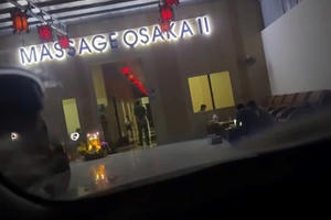 Phát hiện nhiều cặp đôi có hành vi mua bán dâm tại cơ sở massage ở Lâm Đồng