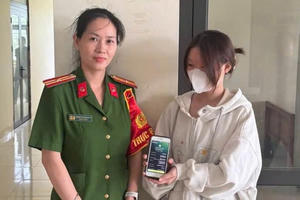 Nhận hơn 143 triệu đồng chuyển nhầm, nữ sinh chủ động hoàn trả