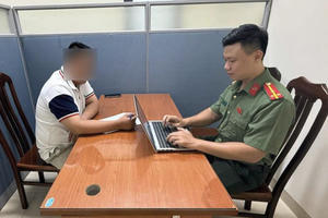 Công an Hà Nội xử phạt kiểm duyệt viên “Giao thông văn minh” vì để lọt tin giả