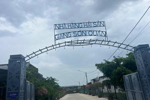 Giang Sơn Quán - Câu chuyện của người Đồng Nai mang tâm huyết ẩm thực về với Hồ Tràm