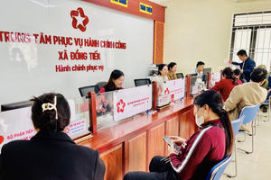 Hà Tĩnh quyết liệt chấn chỉnh kỷ luật, kỷ cương trong giải quyết TTHC Hà Tĩnh quyết liệt chấn chỉnh kỷ luật, kỷ cương trong giải quyết TTHC