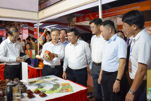 Hơn 220 gian hàng tham gia Hội chợ Công Thương vùng Bắc Trung Bộ tại Nghệ An năm 2026 Hơn 220 gian hàng tham gia Hội chợ Công Thương vùng Bắc Trung Bộ tại Nghệ An năm 2026