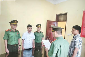 Khởi tố, bắt tạm giam cựu Phó Viện trưởng Trường Đại học Trưng Vương về tội lạm quyền Khởi tố, bắt tạm giam cựu Phó Viện trưởng Trường Đại học Trưng Vương về tội lạm quyền
