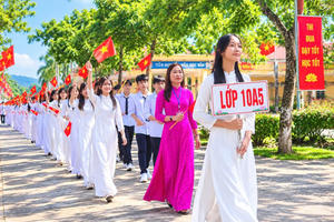 Tiếng trống gọi mùa gieo chữ