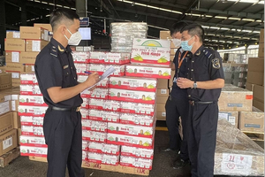 Kiến nghị Hải quan gỡ vướng khi thông quan các lô hàng sản phẩm động vật và sản phẩm thủy sản tươi sống, đông lạnh nhập khẩu Kiến nghị Hải quan gỡ vướng khi thông quan các lô hàng sản phẩm động vật và sản phẩm thủy sản tươi sống, đông lạnh nhập khẩu