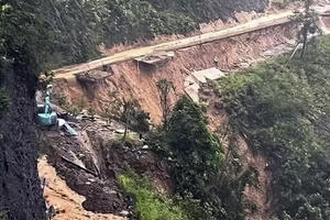 Lào Cai di dời hàng loạt hộ dân khỏi khu vực có nguy cơ sạt lở