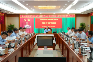 Thông cáo Kỳ họp thứ 13 của Ủy ban Kiểm tra Trung ương
