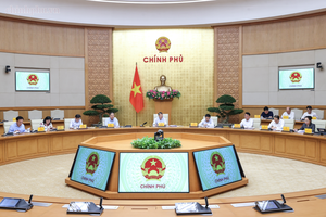 Kiên quyết khắc phục tình trạng “cào bằng” trong đánh giá cán bộ
Kiên quyết khắc phục tình trạng “cào bằng” trong đánh giá cán bộ