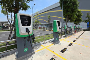 Từ 1/7/2027, Bộ Công Thương ban hành quy chuẩn về trạm sạc xe điện