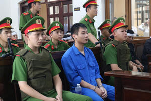 Xét xử đối tượng tấn công một gia đình khiến ba mẹ con tử vong