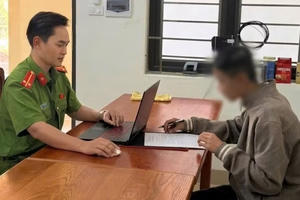 Tìm hàng loạt số điện thoại của công an từ công cụ ChatGPT rồi gọi khiêu khích
