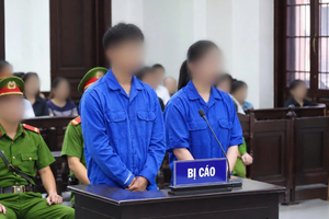 Hai chủ cơ sở dùng hóa chất sản xuất giá đỗ bị tuyên án tù
