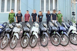 Công an Nghệ An bắt giữ nhóm thanh, thiếu niên trộm cắp xe máy Công an Nghệ An bắt giữ nhóm thanh, thiếu niên trộm cắp xe máy
