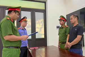 Khởi tố hai người liên quan đến 750kg thịt lợn nhiễm dịch tả châu Phi Khởi tố hai người liên quan đến 750kg thịt lợn nhiễm dịch tả châu Phi