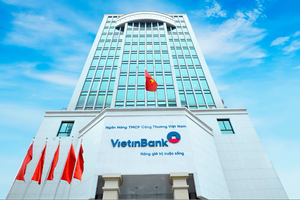 Người làm ngân hàng giữ trận địa tài chính trên không gian số - Kỳ 1: Khi mặt trận không còn biên giới