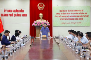 Quảng Ninh chi gần 62 tỷ hỗ trợ sách giáo khoa, dành 800 tỷ mỗi năm cho giáo dục đặc thù
Quảng Ninh chi gần 62 tỷ hỗ trợ sách giáo khoa, dành 800 tỷ mỗi năm cho giáo dục đặc thù