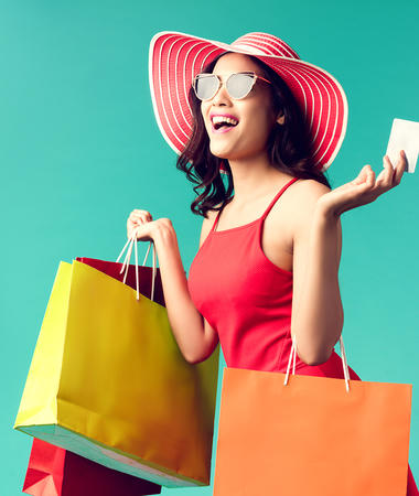 Nikkei Asia: Người tiêu dùng vẫn dè dặt chi tiêu, tiết chế mua sản phẩm phân khúc đắt tiền Nikkei Asia: Người tiêu dùng vẫn dè dặt chi tiêu, tiết chế mua sản phẩm phân khúc đắt tiền