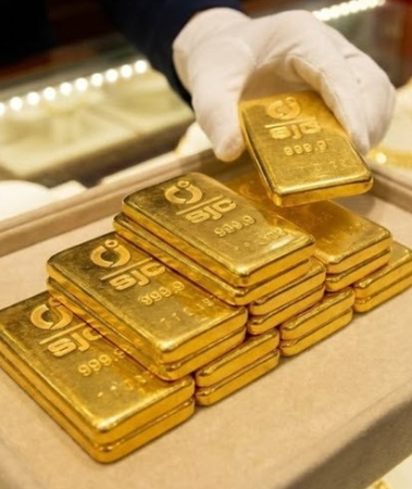 Giá vàng ngày 21/3: Vàng thế giới 'sụt' sâu, vàng miếng SJC giảm hơn 5 triệu đồng/lượng Giá vàng ngày 21/3: Vàng thế giới 'sụt' sâu, vàng miếng SJC giảm hơn 5 triệu đồng/lượng