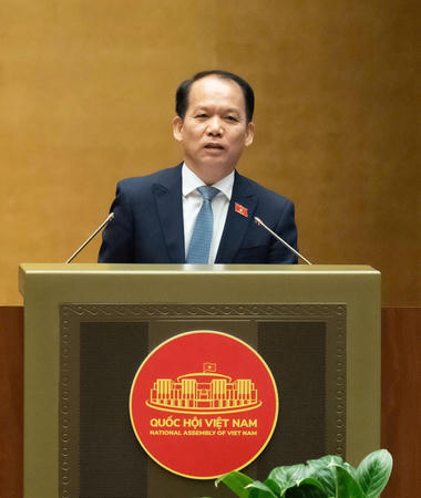 Bộ trưởng Bộ Tư pháp giải trình nhiều nội dung của 3 dự án luật quan trọng