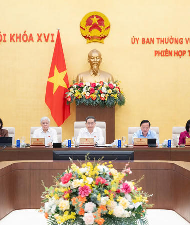 Ủy ban Thường vụ Quốc hội nghe báo cáo tóm tắt Công tác dân nguyện của Quốc hội