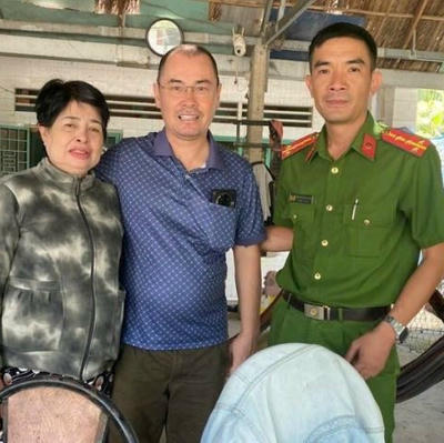 Điểm tin Pháp luật 12/11: Công an phường hỗ trợ người Pháp gốc Việt tìm người thân sau 13 năm mất liên lạc