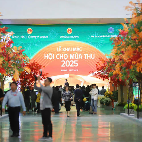 Bản tin tổng hợp 26/10: “Hội chợ Mùa Thu 2025” – Nhịp cầu thương mại và bản sắc Việt trên hành trình hội nhập toàn cầu Bản tin tổng hợp 26/10: “Hội chợ Mùa Thu 2025” – Nhịp cầu thương mại và bản sắc Việt trên hành trình hội nhập toàn cầu