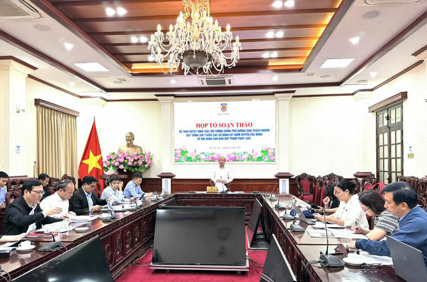 Hoàn thiện quy trình xin ý kiến Đảng trong xây dựng văn bản quy phạm pháp luật