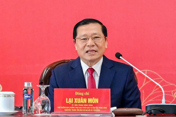 Bồi đắp niềm tin và khát vọng phát triển đất nước phồn vinh, văn minh, hạnh phúc