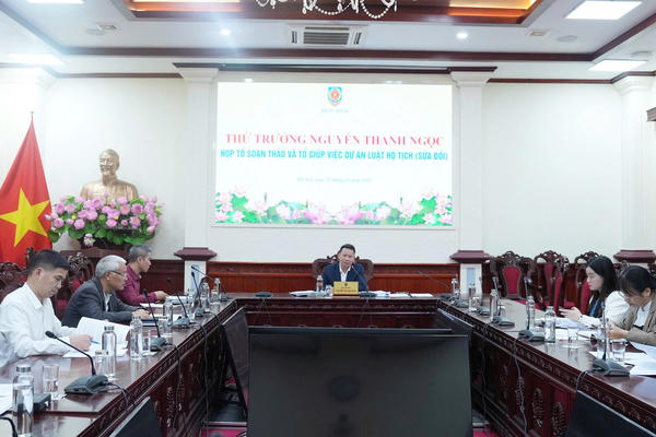 Dự thảo Luật Hộ tịch (sửa đổi): Tạo điều kiện thuận lợi nhất cho người dân