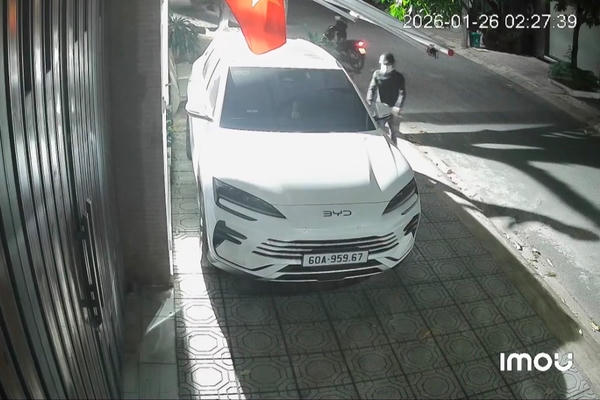 Báo động tình trạng mở cửa xe ô tô trộm cắp tài sản tại phường Tân Triều, tỉnh Đồng Nai Báo động tình trạng mở cửa xe ô tô trộm cắp tài sản tại phường Tân Triều, tỉnh Đồng Nai