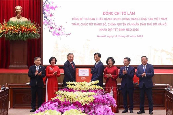 Tổng Bí thư Tô Lâm thăm, chúc Tết Đảng bộ, chính quyền và Nhân dân Hà Nội