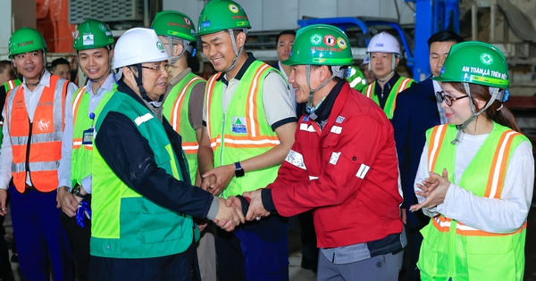 Thủ tướng: Tốc độ triển khai đường sắt đô thị thời gian tới phải gấp hàng chục lần những năm qua Thủ tướng: Tốc độ triển khai đường sắt đô thị thời gian tới phải gấp hàng chục lần những năm qua