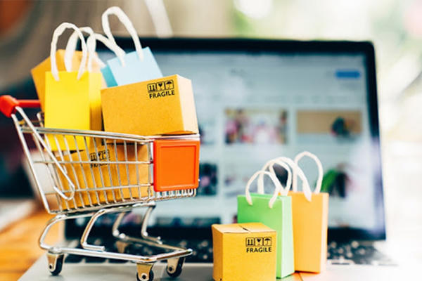 Doanh số của TikTok Shop 'nhỉnh' hơn Shopee trong mùa Tết 2026