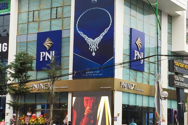 Vàng bạc đá quý Phú Nhuận (PNJ) góp vốn lập công ty con làm trong lĩnh vực dịch vụ tài chính
Vàng bạc đá quý Phú Nhuận (PNJ) góp vốn lập công ty con làm trong lĩnh vực dịch vụ tài chính