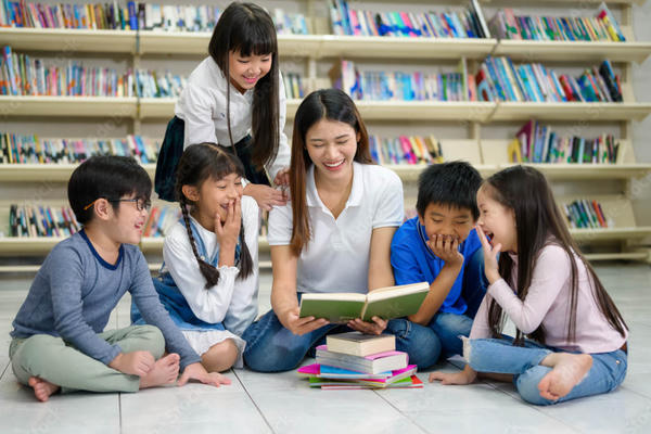 Thêm một mùa xuân bồi đắp tri thức