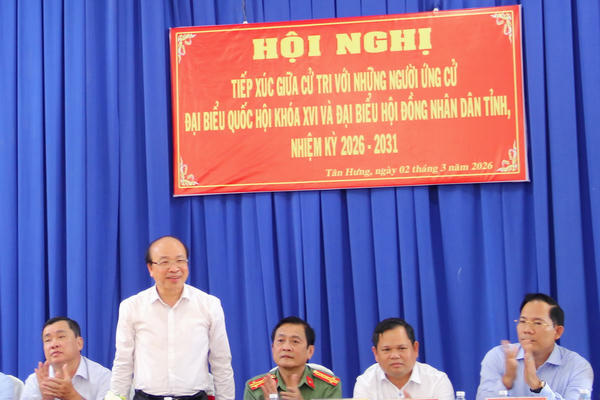 Thứ trưởng Bộ Tư pháp Phan Chí Hiếu: Gắn bó trách nhiệm, hành động vì sự phát triển bền vững của Cà Mau Thứ trưởng Bộ Tư pháp Phan Chí Hiếu: Gắn bó trách nhiệm, hành động vì sự phát triển bền vững của Cà Mau