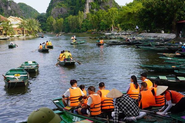 Du lịch Việt Nam sau Tết: Giữ đà tăng trưởng, bảo đảm an toàn điểm đến - Bài 2: Đề cao trách nhiệm bảo đảm an toàn điểm đến
