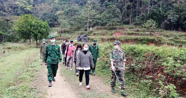 Xuân về nơi “phên dậu”