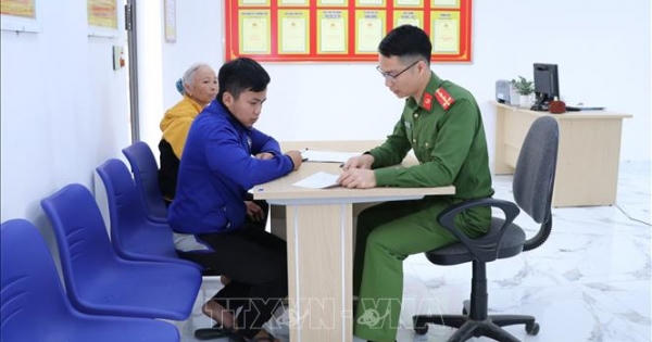 Công an cấp xã được cấp Giấy chứng nhận đủ điều kiện về an ninh, trật tự