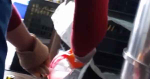 Sản xuất rượu Tết siêu tốc, siêu rẻ Sản xuất rượu Tết siêu tốc, siêu rẻ