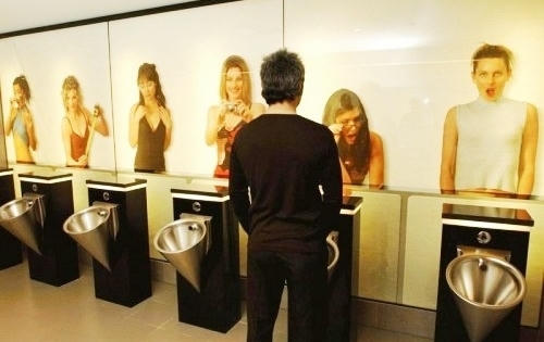 Đoán bệnh của nam giới bằng màu nước tiểu buổi sáng