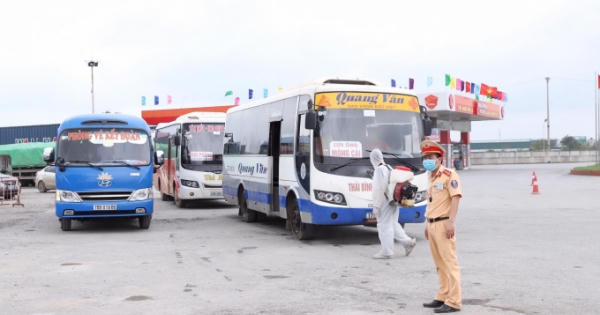 Hải Phòng cho phép các phương tiện vận tải hàng hoá được lưu thông trên Quốc lộ 5 Hải Phòng cho phép các phương tiện vận tải hàng hoá được lưu thông trên Quốc lộ 5