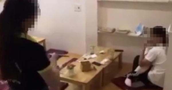 Clip "mây mưa" ở quán trà sữa Tocotoco Thái Nguyên: Xuất hiện nam thanh niên nói lời...xin lỗi Clip "mây mưa" ở quán trà sữa Tocotoco Thái Nguyên: Xuất hiện nam thanh niên nói lời...xin lỗi