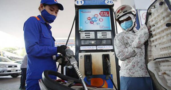 Chiều 11/4, giá xăng tăng hơn 1.000 đồng/lít